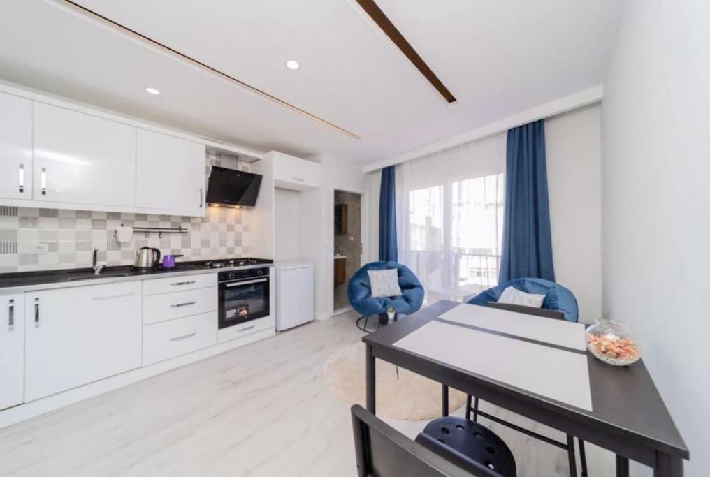 Cozy King Bedroom Dw Apt Kisla1 Antalya Exterior foto